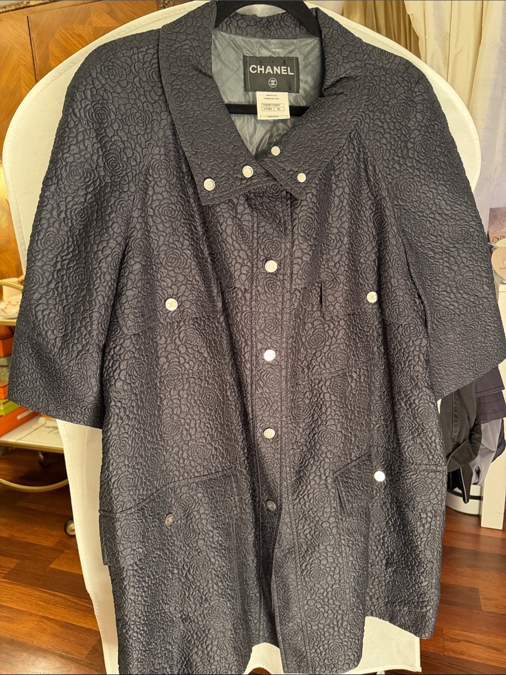 CHANEL Black Quilted Floral-Texture Short Sleeve Coat
